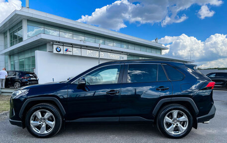 Toyota RAV4, 2019 год, 2 997 000 рублей, 8 фотография