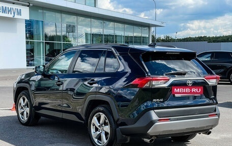 Toyota RAV4, 2019 год, 2 997 000 рублей, 7 фотография