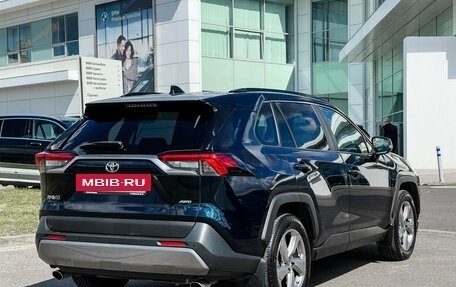 Toyota RAV4, 2019 год, 2 997 000 рублей, 5 фотография
