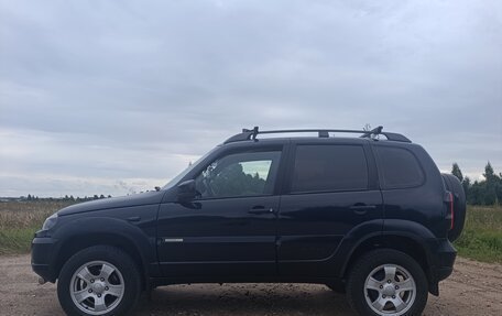 Chevrolet Niva I рестайлинг, 2013 год, 550 000 рублей, 2 фотография