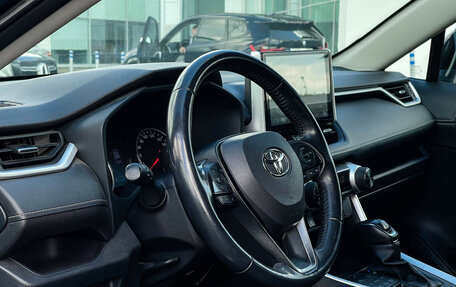 Toyota RAV4, 2019 год, 2 997 000 рублей, 13 фотография