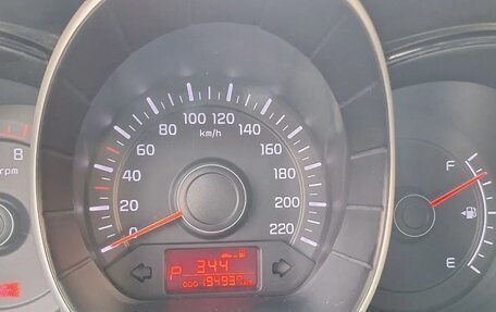KIA Rio III рестайлинг, 2013 год, 820 000 рублей, 11 фотография