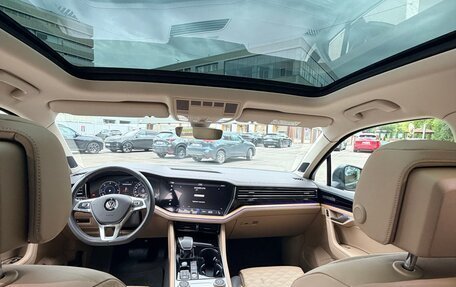 Volkswagen Touareg III, 2019 год, 4 999 000 рублей, 7 фотография