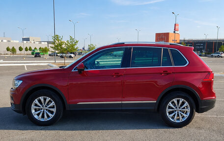 Volkswagen Tiguan II, 2017 год, 3 000 000 рублей, 7 фотография