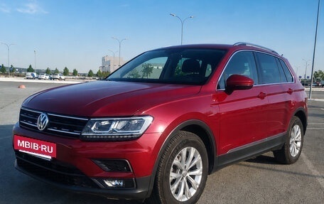 Volkswagen Tiguan II, 2017 год, 3 000 000 рублей, 2 фотография