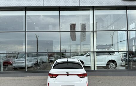 KIA Rio IV, 2020 год, 1 530 000 рублей, 6 фотография