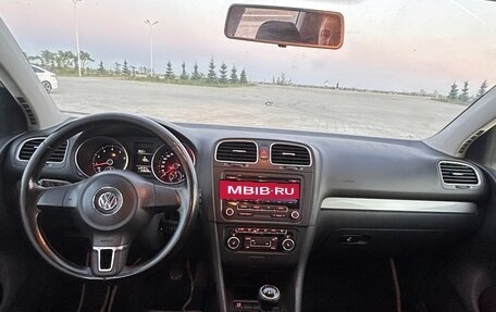 Volkswagen Golf VI, 2011 год, 545 000 рублей, 8 фотография
