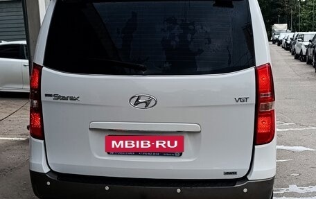 Hyundai Grand Starex Grand Starex I рестайлинг 2, 2014 год, 2 760 000 рублей, 37 фотография