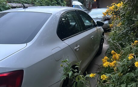 Volkswagen Jetta VI, 2015 год, 599 999 рублей, 4 фотография