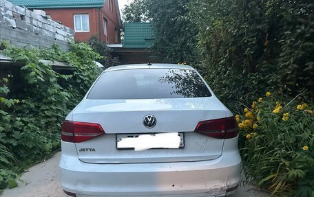 Volkswagen Jetta VI, 2015 год, 599 999 рублей, 3 фотография