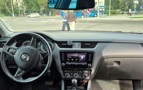 Skoda Octavia, 2018 год, 2 400 000 рублей, 9 фотография