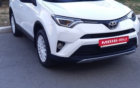 Toyota RAV4, 2019 год, 3 500 000 рублей, 2 фотография
