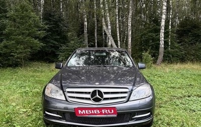 Mercedes-Benz C-Класс, 2010 год, 900 000 рублей, 1 фотография