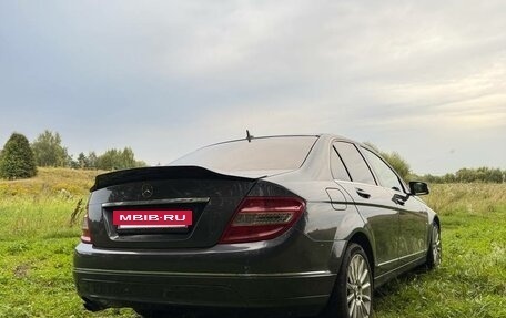 Mercedes-Benz C-Класс, 2010 год, 900 000 рублей, 3 фотография