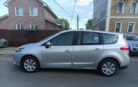 Renault Scenic III, 2014 год, 915 000 рублей, 7 фотография