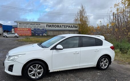 Chevrolet Cruze II, 2014 год, 610 000 рублей, 3 фотография