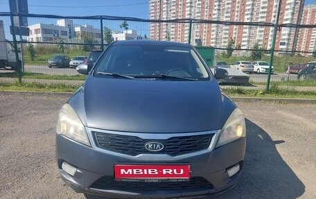 KIA cee'd I рестайлинг, 2011 год, 550 000 рублей, 1 фотография