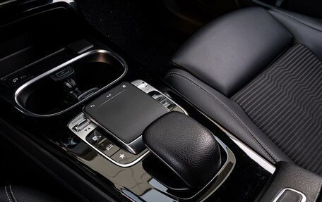 Mercedes-Benz A-Класс, 2019 год, 2 445 000 рублей, 12 фотография