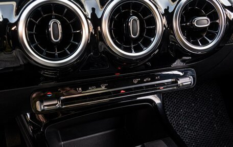 Mercedes-Benz A-Класс, 2019 год, 2 445 000 рублей, 14 фотография