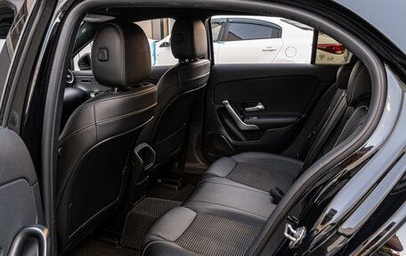 Mercedes-Benz A-Класс, 2019 год, 2 445 000 рублей, 11 фотография