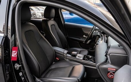 Mercedes-Benz A-Класс, 2019 год, 2 445 000 рублей, 8 фотография