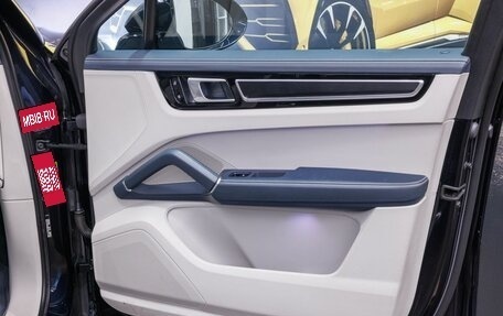 Porsche Cayenne III, 2021 год, 9 248 000 рублей, 33 фотография