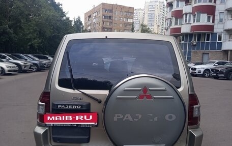 Mitsubishi Pajero III рестайлинг, 2001 год, 720 000 рублей, 4 фотография