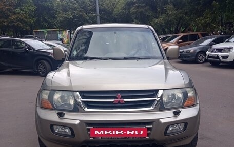Mitsubishi Pajero III рестайлинг, 2001 год, 720 000 рублей, 2 фотография