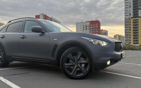 Infiniti FX II, 2010 год, 1 700 000 рублей, 2 фотография