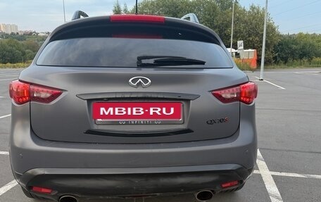 Infiniti FX II, 2010 год, 1 700 000 рублей, 4 фотография