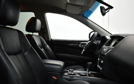 Nissan Pathfinder, 2015 год, 1 740 000 рублей, 16 фотография