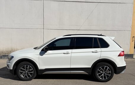 Volkswagen Tiguan II, 2019 год, 2 650 000 рублей, 2 фотография