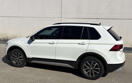 Volkswagen Tiguan II, 2019 год, 2 650 000 рублей, 6 фотография