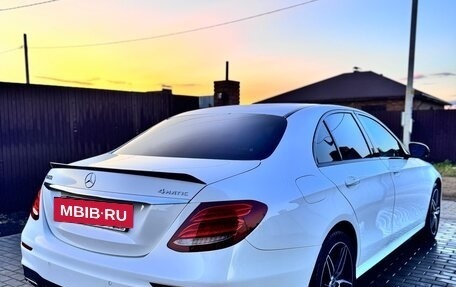 Mercedes-Benz E-Класс, 2017 год, 2 800 000 рублей, 2 фотография