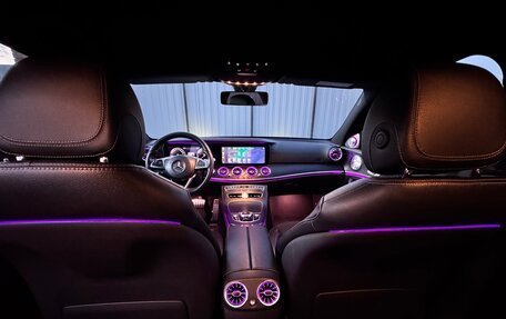 Mercedes-Benz E-Класс, 2017 год, 2 800 000 рублей, 9 фотография