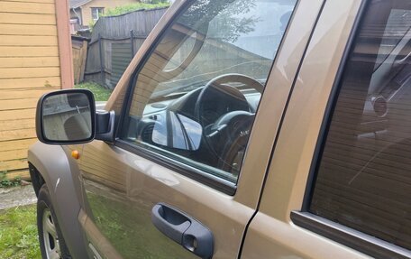 Jeep Cherokee, 2006 год, 685 000 рублей, 9 фотография