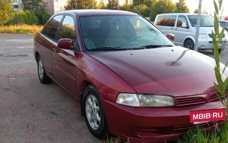 Mitsubishi Mirage VI рестайлинг, 1995 год, 149 999 рублей, 2 фотография