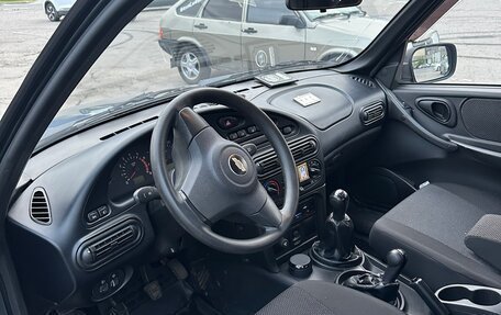Chevrolet Niva I рестайлинг, 2009 год, 600 000 рублей, 5 фотография