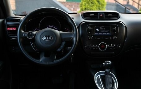 KIA Soul II рестайлинг, 2018 год, 1 350 000 рублей, 13 фотография