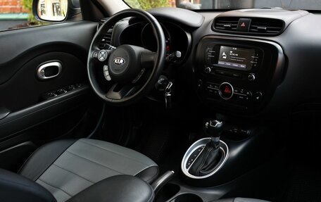 KIA Soul II рестайлинг, 2018 год, 1 350 000 рублей, 20 фотография