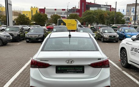 Hyundai Accent IV, 2019 год, 992 000 рублей, 7 фотография