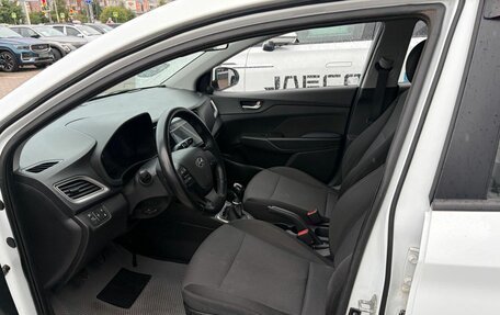 Hyundai Accent IV, 2019 год, 992 000 рублей, 9 фотография
