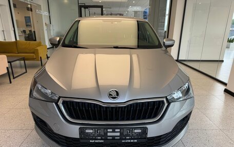 Skoda Rapid II, 2021 год, 1 550 000 рублей, 2 фотография