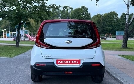 KIA Soul III, 2020 год, 1 949 000 рублей, 9 фотография