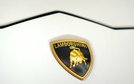 Lamborghini Urus I, 2021 год, 32 000 000 рублей, 3 фотография