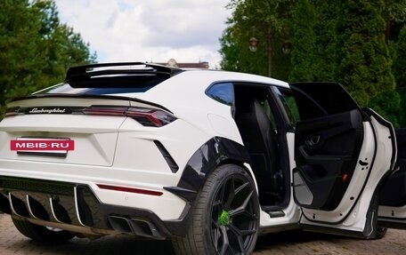 Lamborghini Urus I, 2021 год, 32 000 000 рублей, 7 фотография