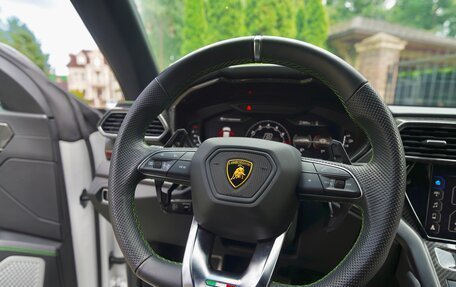 Lamborghini Urus I, 2021 год, 32 000 000 рублей, 17 фотография