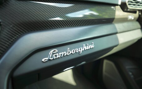 Lamborghini Urus I, 2021 год, 32 000 000 рублей, 26 фотография