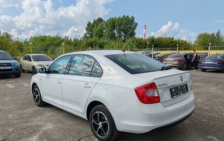 Skoda Rapid I, 2015 год, 1 199 000 рублей, 4 фотография