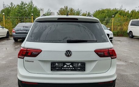 Volkswagen Tiguan II, 2018 год, 1 749 000 рублей, 6 фотография